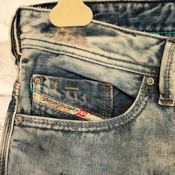 Diesel Thanaz Slim Skinny Jeans size 30 Wash 813z Ditressed Patched - Picture 3 of 16